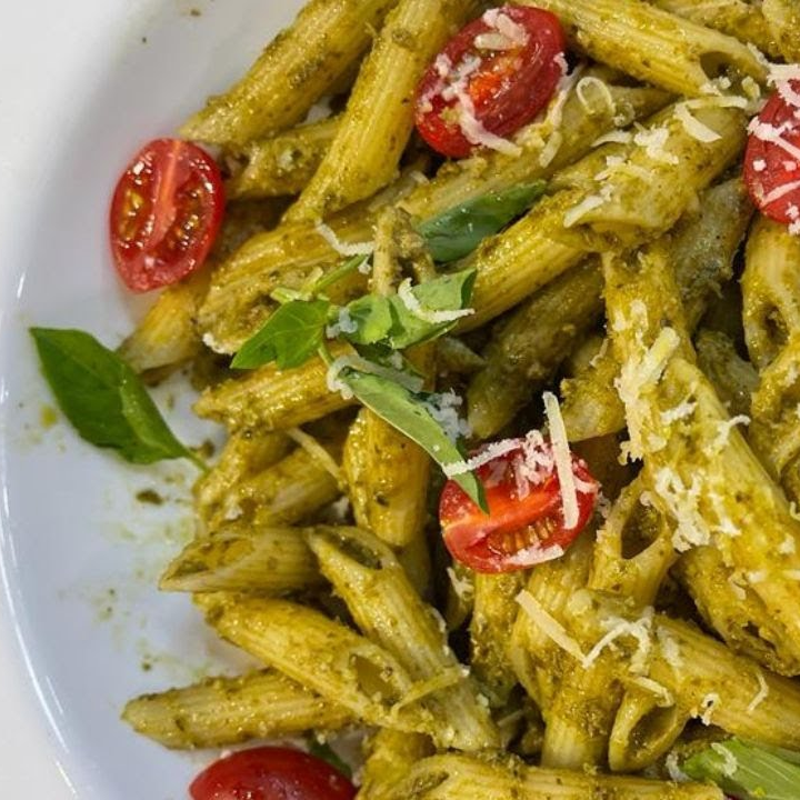 Macarrón al Pesto