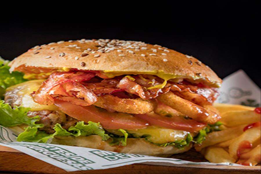 D BACON BURGER