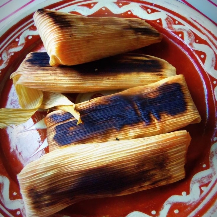 COMBO 5 TamaloTes + Atole