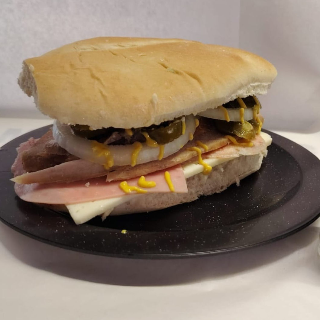 Combo en Lonches Laguneros (Especial y Mixto)