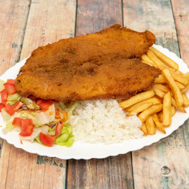 Milanesa con Papas Fritas + Bebida