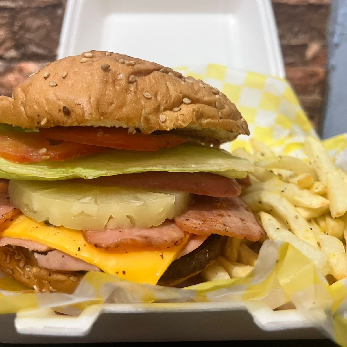 Hamburguesa Hawaiana 🍔+🍟 🍍