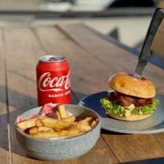 Hamburguesa Tradicional + Papas + Coca cola 355 ml