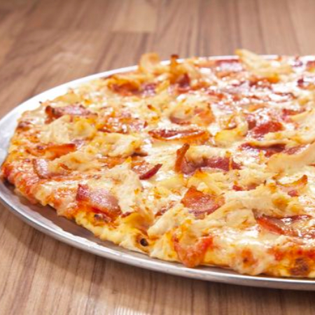 Combo Pizza Pollo y Jamón Personal + Bebida 400ml