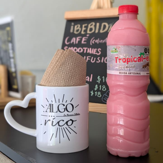 Horchata Con Fresa
