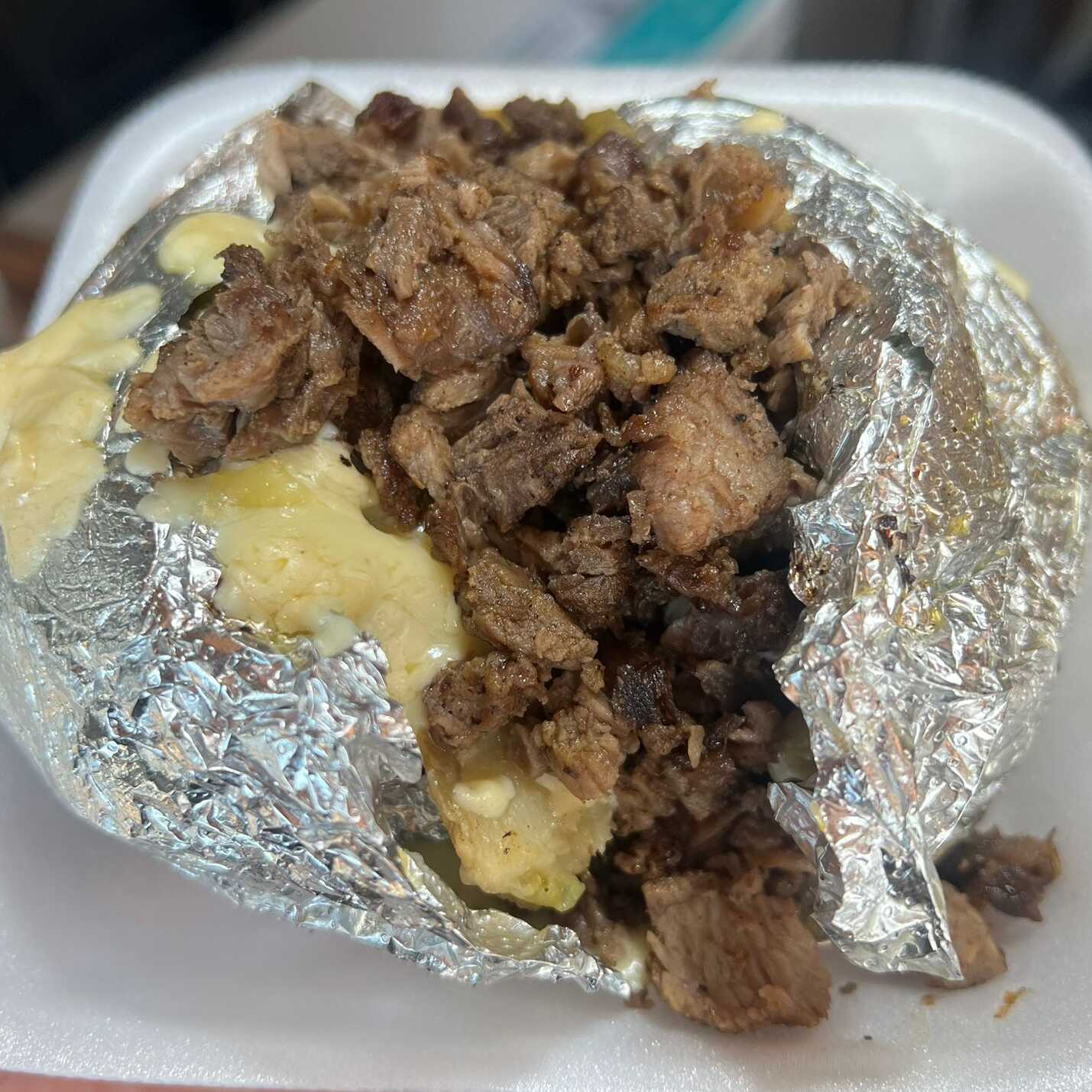 Papa Asada con Carne