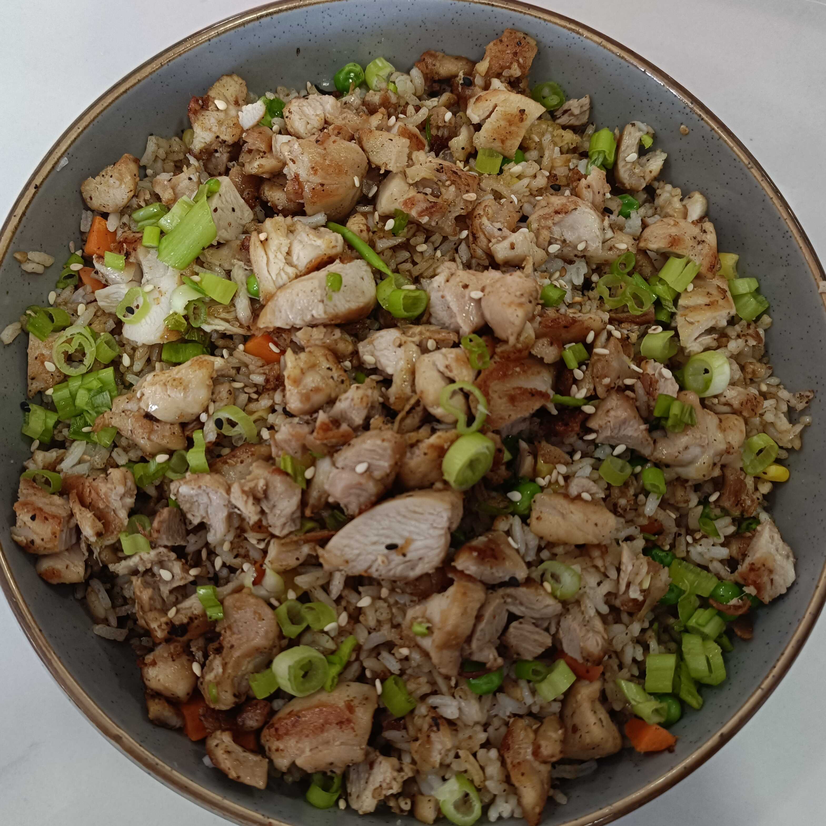 Yakimeshi de Pollo