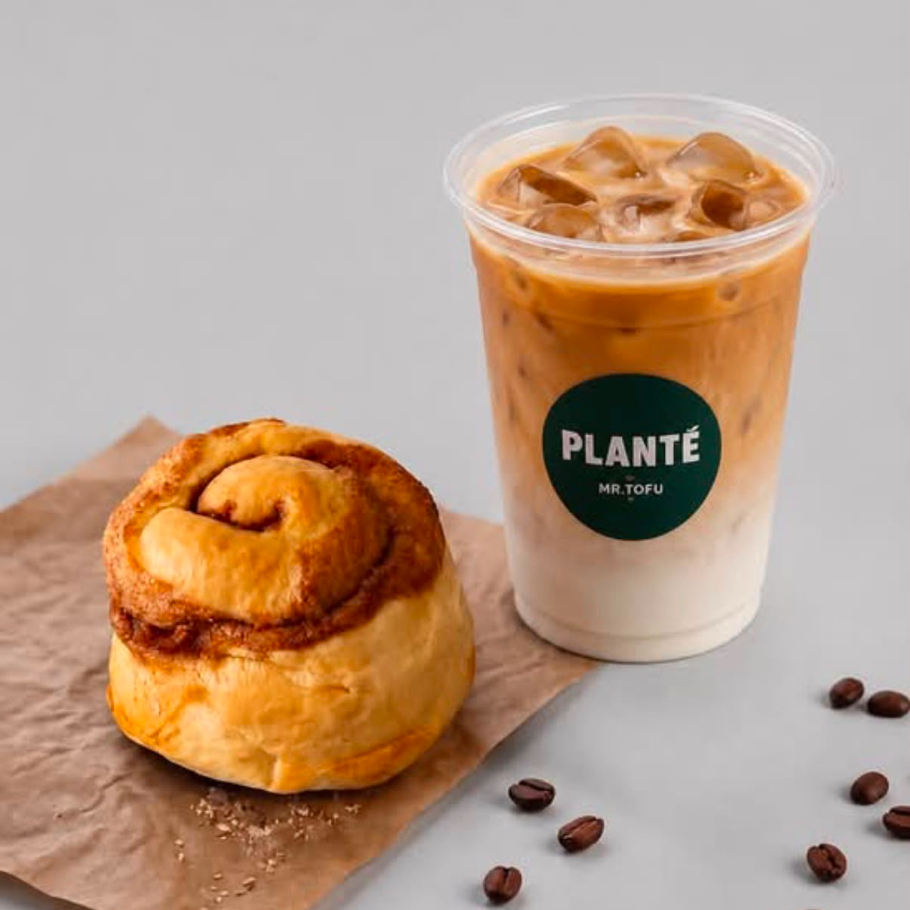 Latte Avellana + Pan