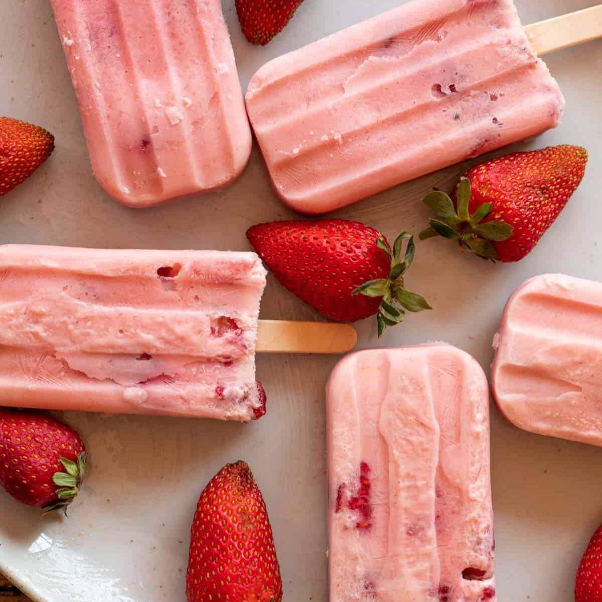 Paleta de Fresa Leche
