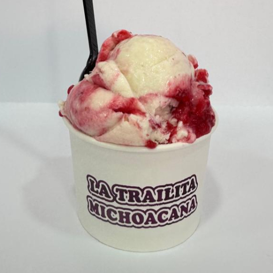 Helado Sencillo - Fresas con Crema
