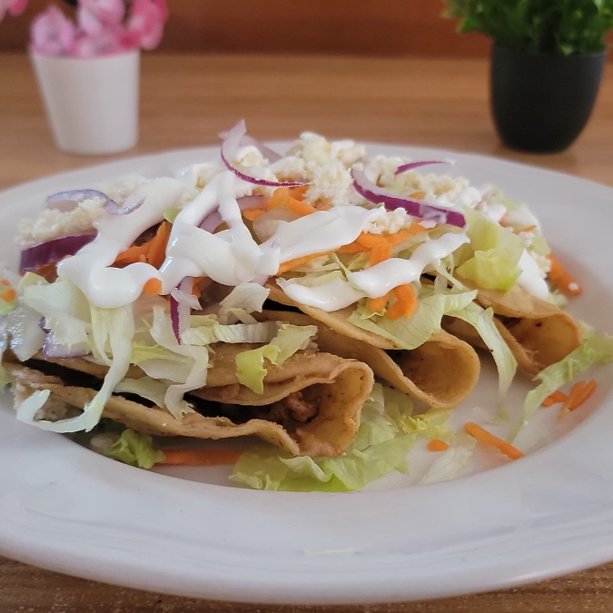 Tacos dorados de Camarón