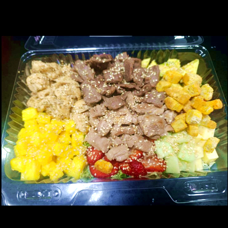 Ensalada Especial Pollo, Res y Cerdo