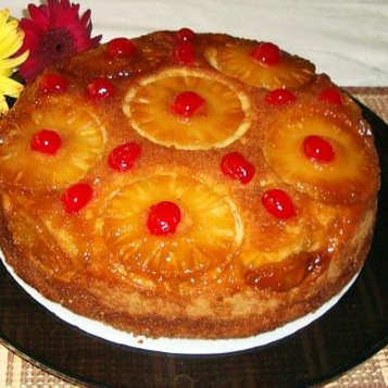 porción torta de piña