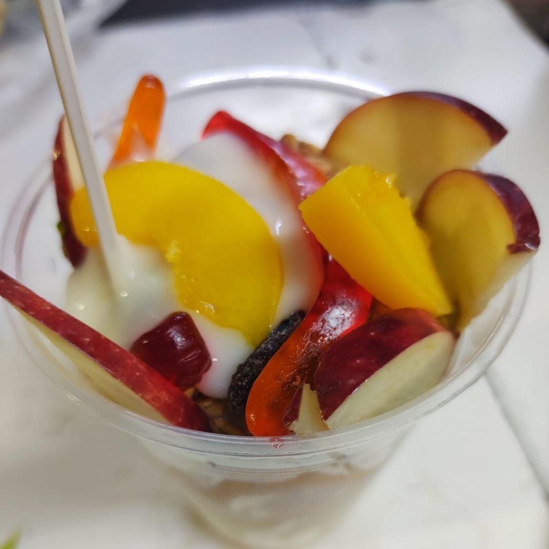 Yogurt con Fruta