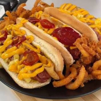 Hot Dog Salchichón con Papa