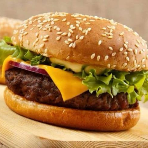 combo hamburguesa clasica mas agua de sabor 500ml
