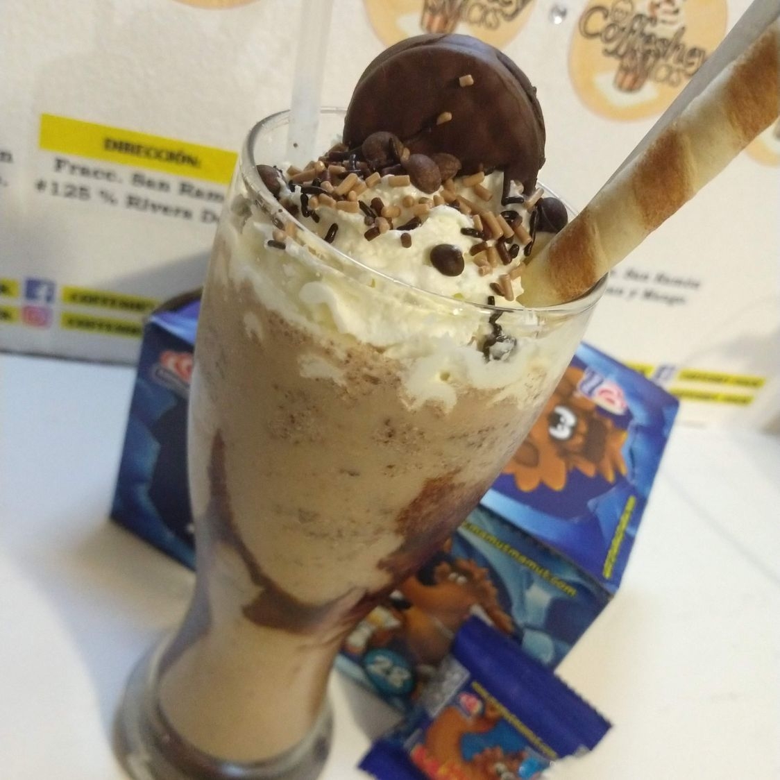 FRAPPÉ MAMUT
