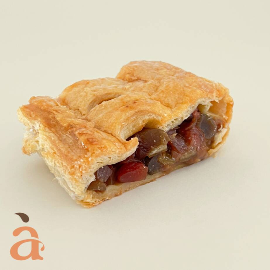 Pastel encarcelado