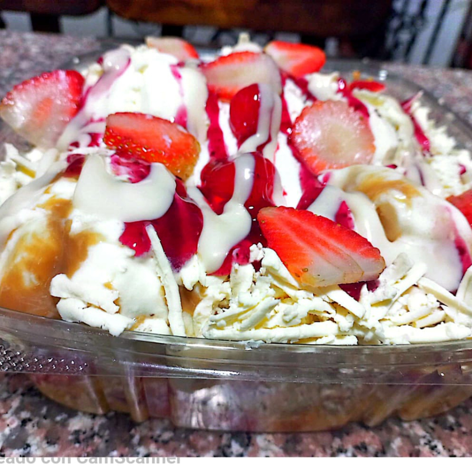 ENSALADA Frutal Suprema para 3 (32oz)
