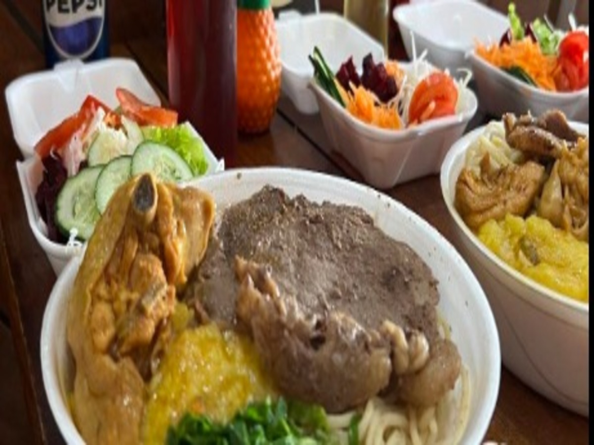 Di Ferrari Restaurante E Marmitex