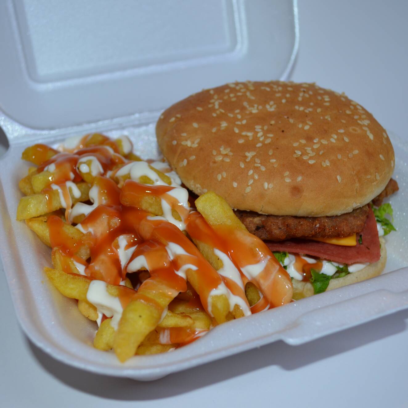 Hamburguesa Sencilla + papas
