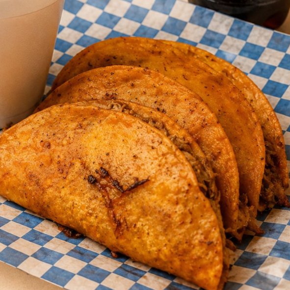 TACO DE BIRRIA