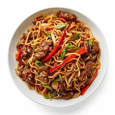 Frango, Camarão, Ervilha fresca, Brócolis, Cenoura Picada Ao Molho de Tomate e Queijo mussarela