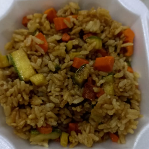 Yakimeshi Vegetariano