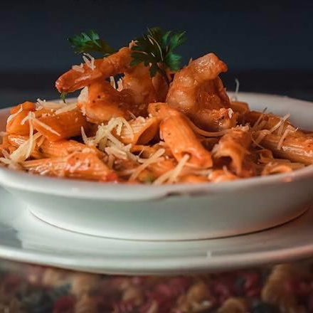 Penne Vodka con Camarón