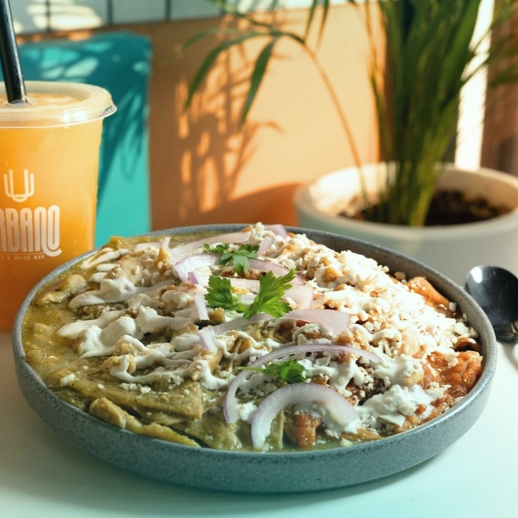 Chilaquiles con Pollo