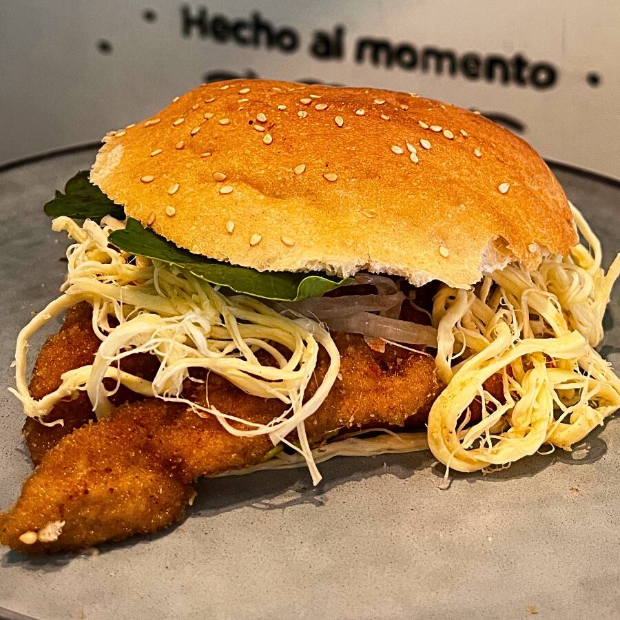 Cemita de Milanesa de Cerdo