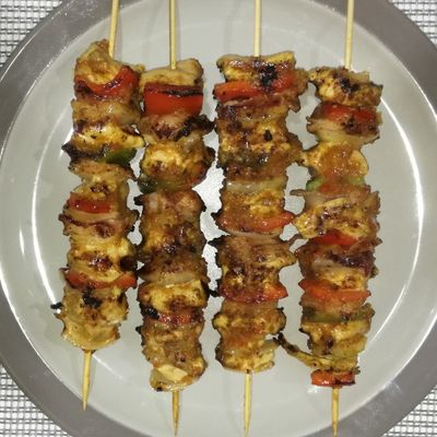 Disfruta Pincho + Gaseosa Personal