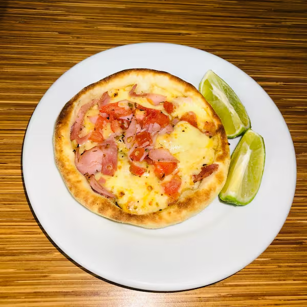 Uma ótima opção de sabor para quem gosta de uma boa esfiha de bauru bem saborosa e temperada.