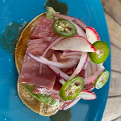 Tostada de Atún