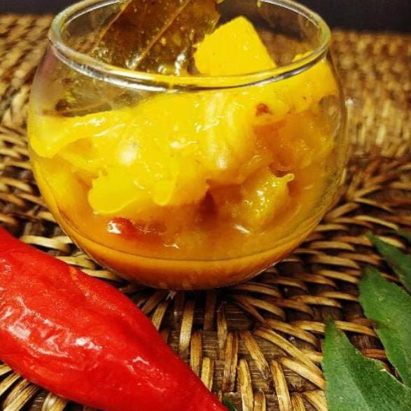 Molho doce de abacaxi à base de condimentos e especiarias (145ml)