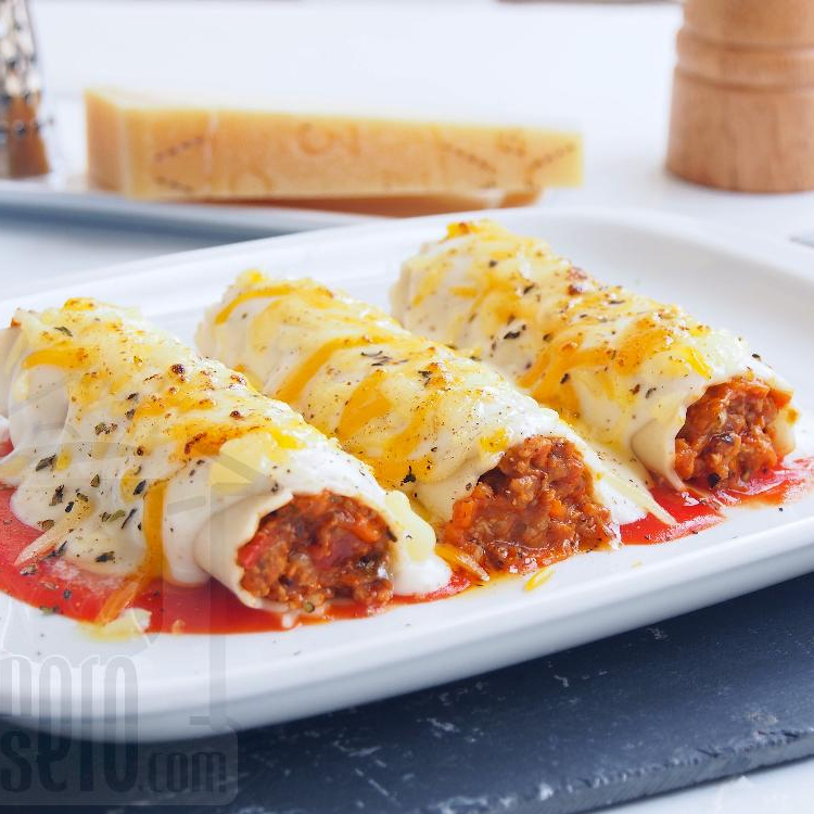 Canelones + Bebida + Acompañamiento