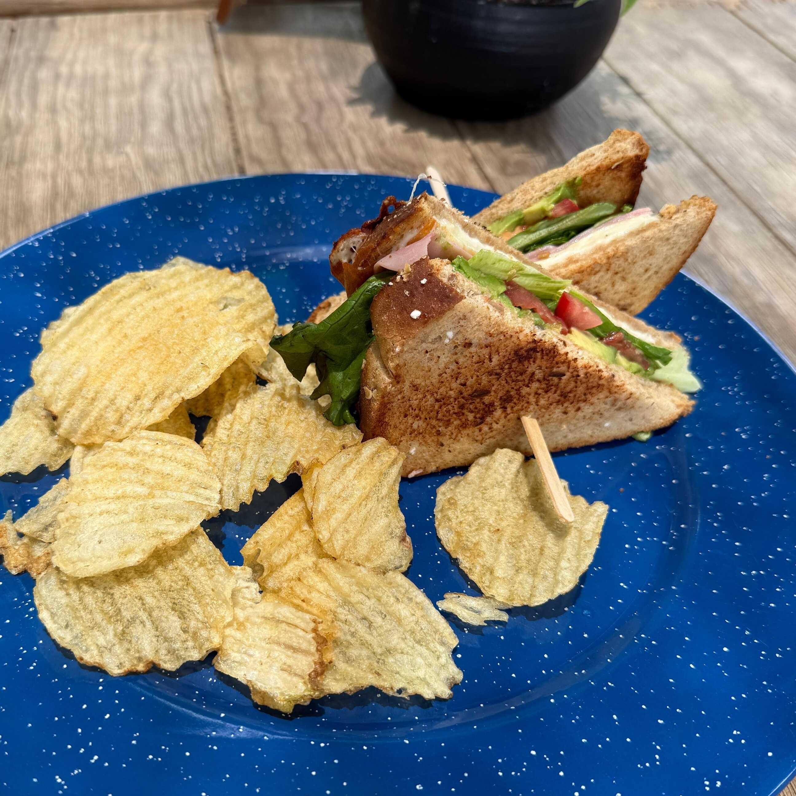 Sándwich Jamón y Quesillo