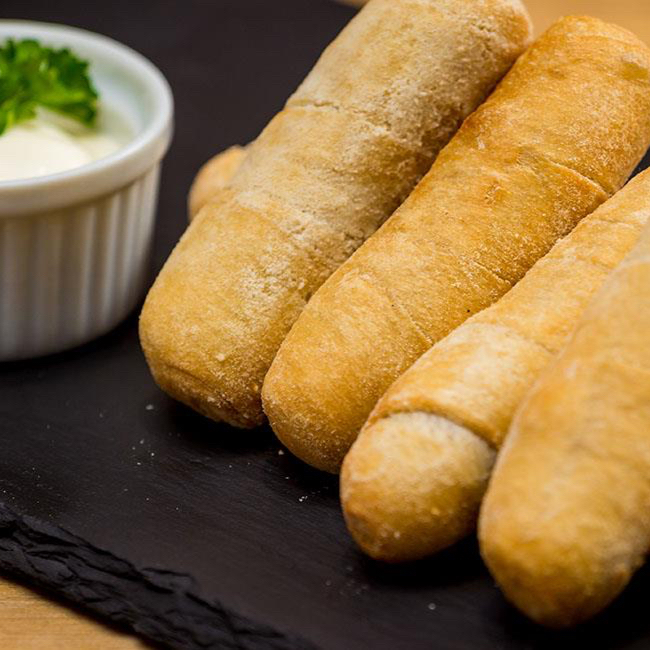 DEDOS DE QUESO HOJALDRE