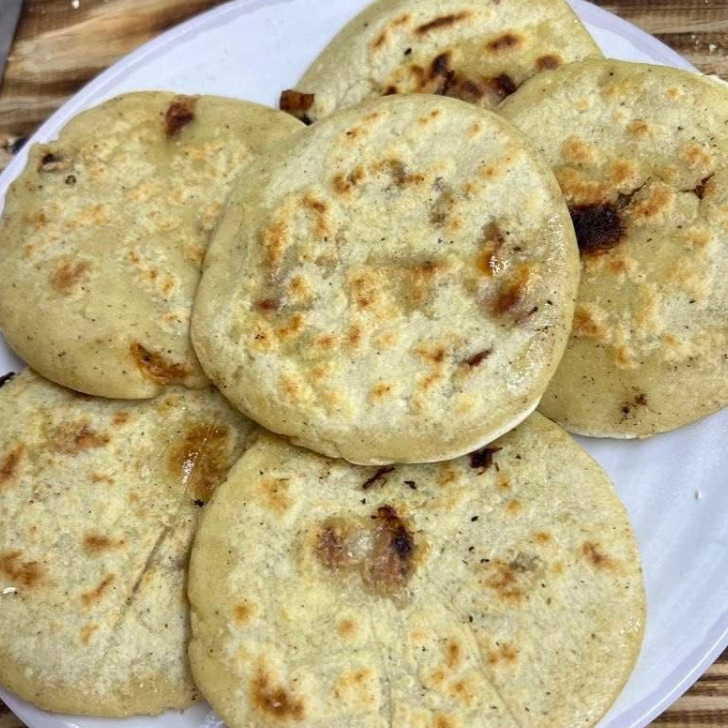 GORDITAS ESTILO JALISCO