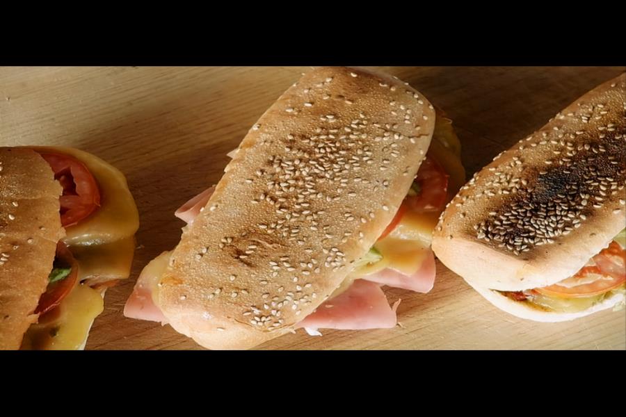 BAGUETTE PECHUGA DE PAVO 15 CM