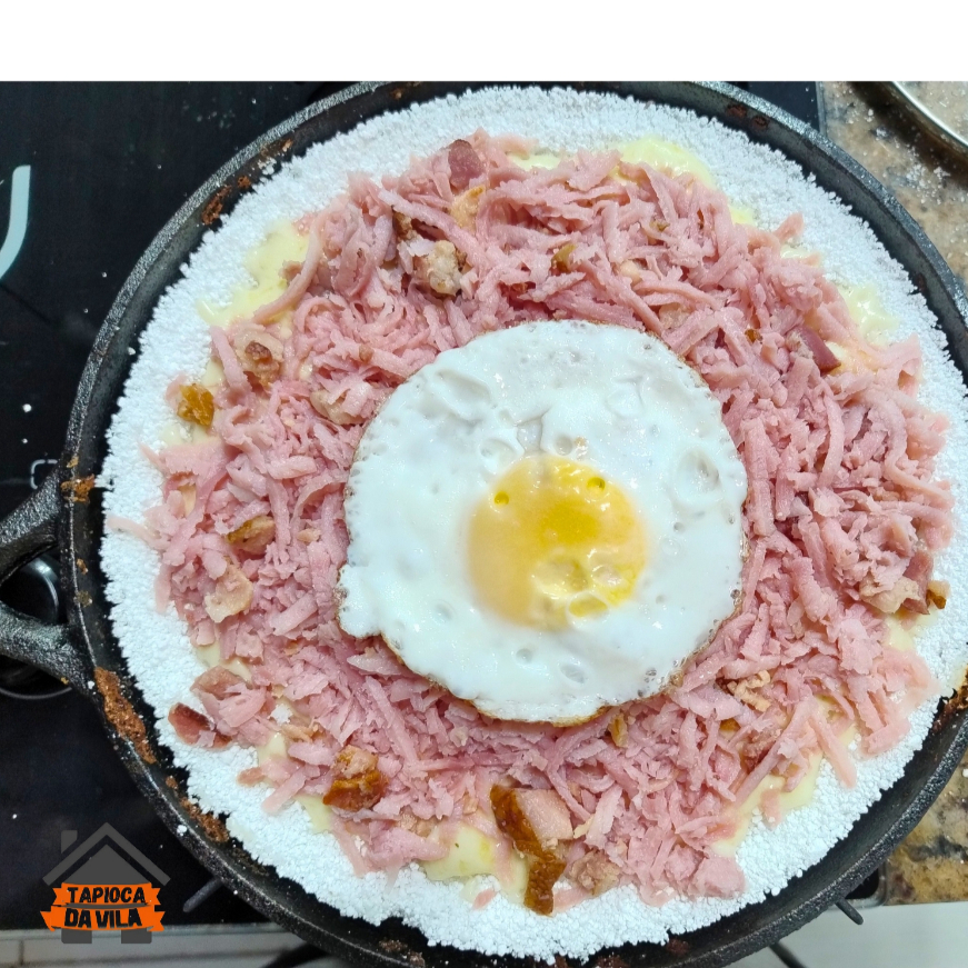 Presunto ralado,bacon,mussarela e ovo frito.22cm