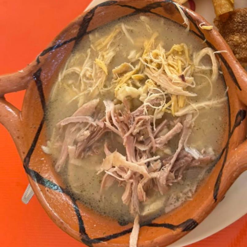 Pozole Blanco de Medio Litro de Cerdo