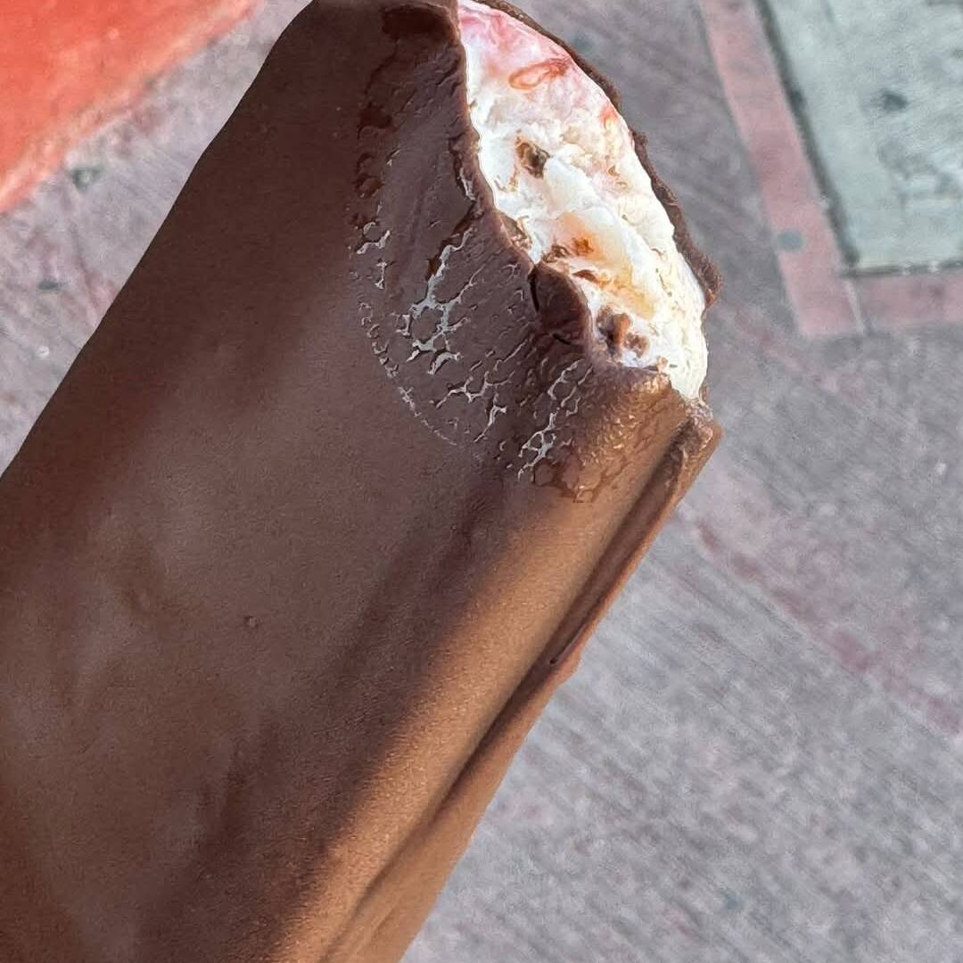 Paleta Pirata Fresas con Crema