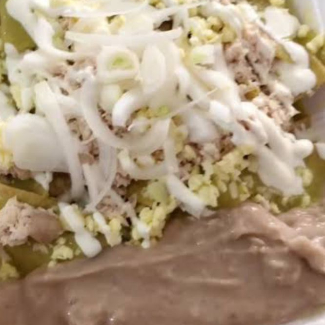 KHE-CHILAQUILES VERDES