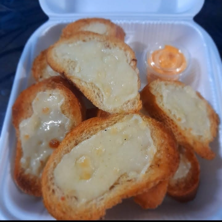 Pan de Ajo con Queso