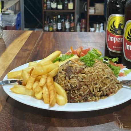 Arroz con Carne Frita