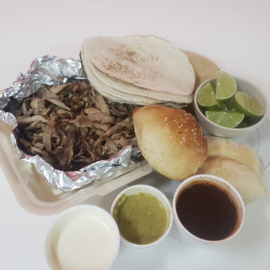 Tres Cuartos de Carne Árabe