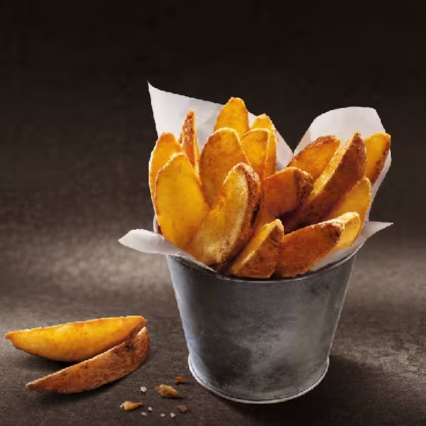 150g de batata rústica frita e temperada com rub acompanhada molho de ervas