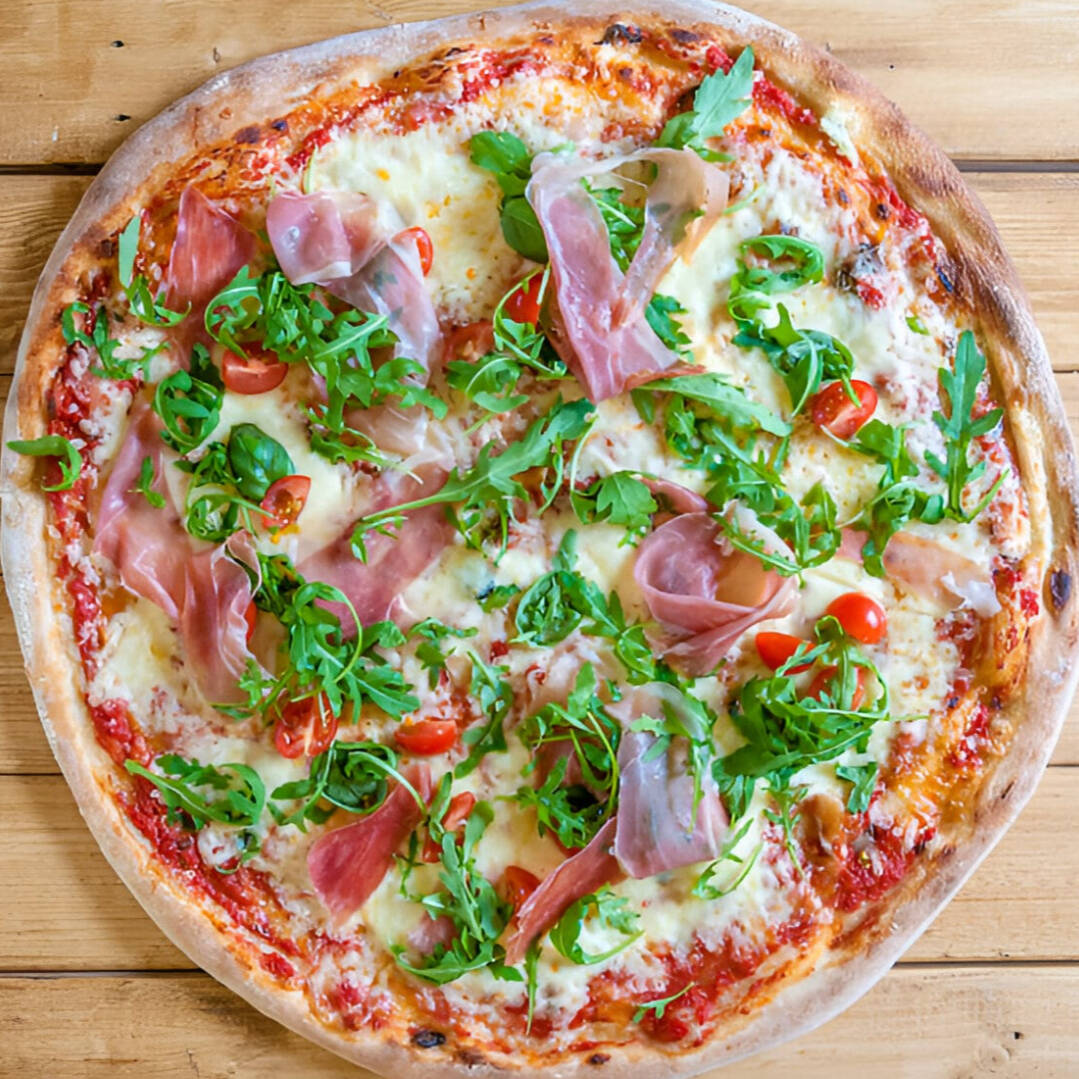 Pizza Jamón Serrano y Arúgula