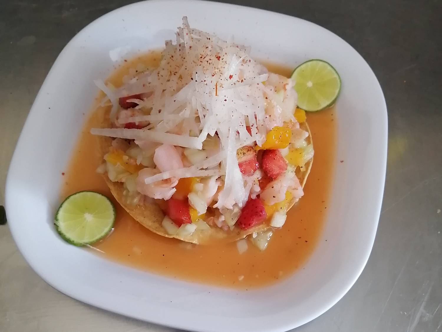 1/2 DE CEVICHE TROPICAL